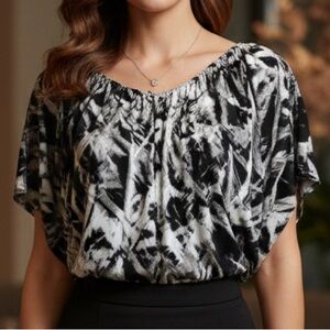 😍2/$20 Vintage Y2K Guess Cold Shoulder Short Sleeve Abstract Black White Blouse